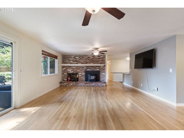 823 Nw 60TH St, Vancouver, WA 98663