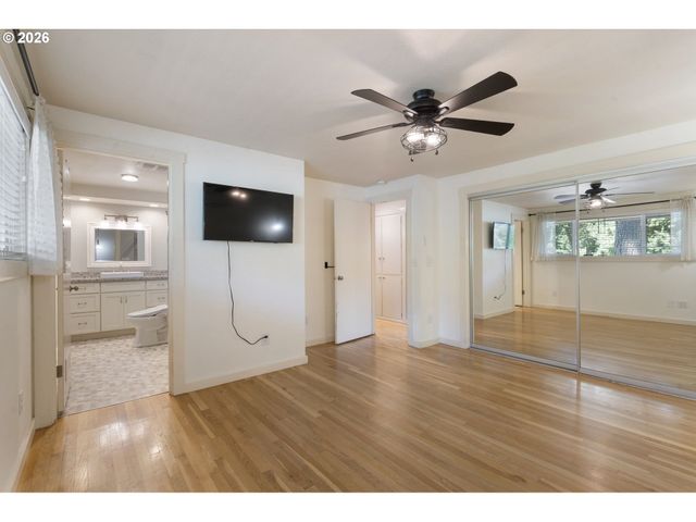 823 Nw 60TH St, Vancouver, WA 98663