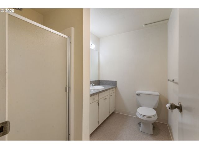 823 Nw 60TH St, Vancouver, WA 98663
