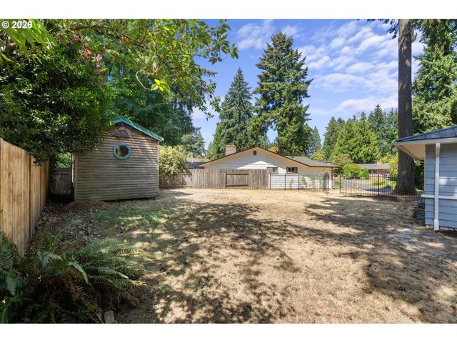 823 Nw 60TH St, Vancouver, WA 98663