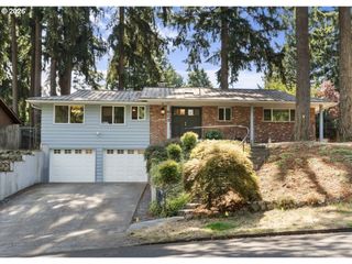 823 Nw 60TH St, Vancouver, WA 98663