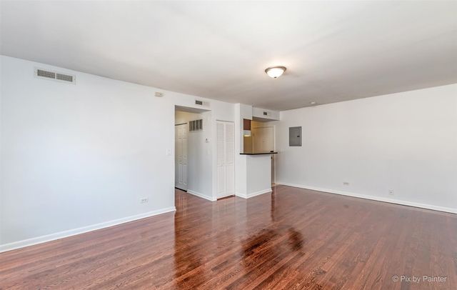 1610 W Jarvis Avenue 2B, Chicago, IL 60626