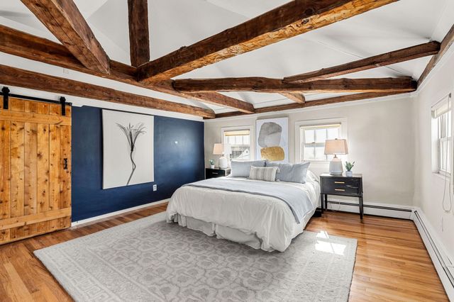 197 Madison St Apt 5, Portsmouth, NH 03801