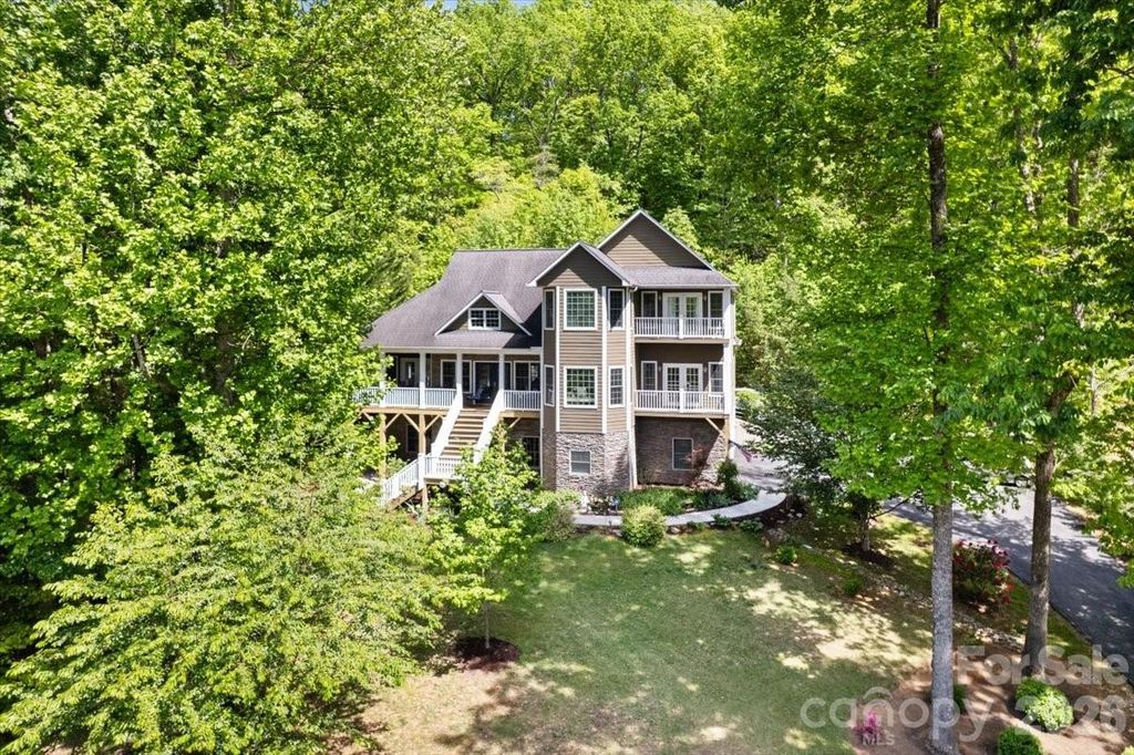 1307 Golf Course Road, Old Fort, NC 28762