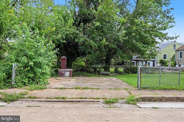 4900 ANNTANA AVE, Baltimore, MD 21206
