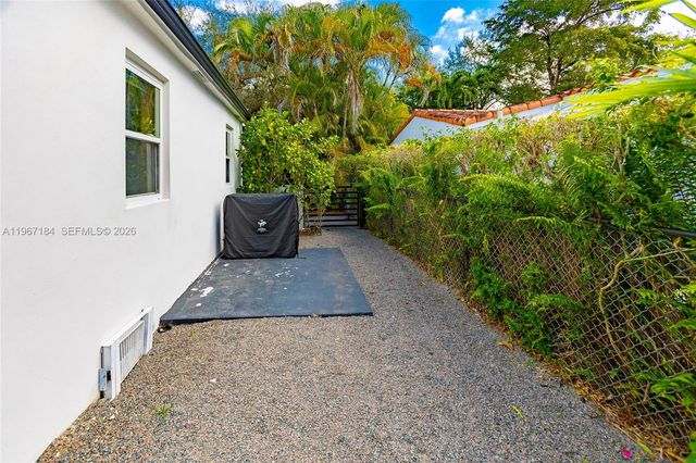 814 Monterey St, Coral Gables, FL 33134