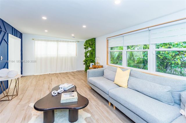 814 Monterey St, Coral Gables, FL 33134