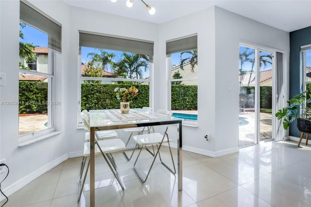 18172 SW 3rd St, Pembroke Pines, FL 33029
