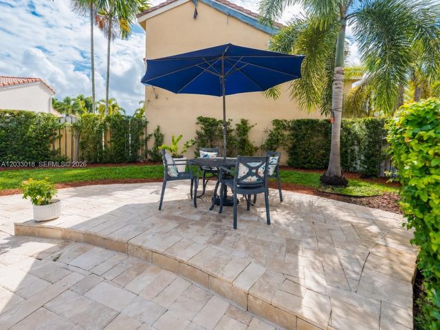 18172 SW 3rd St, Pembroke Pines, FL 33029