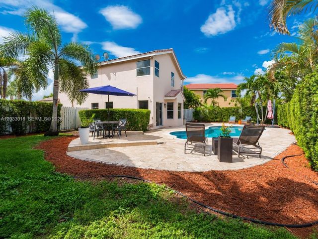 18172 SW 3rd St, Pembroke Pines, FL 33029