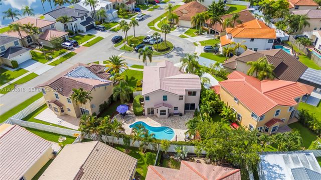 18172 SW 3rd St, Pembroke Pines, FL 33029