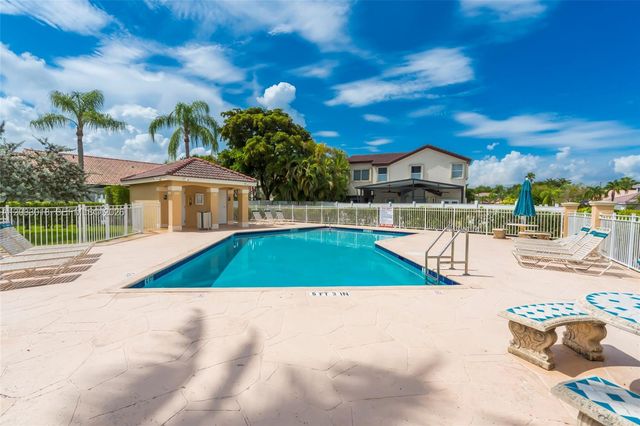 18172 SW 3rd St, Pembroke Pines, FL 33029