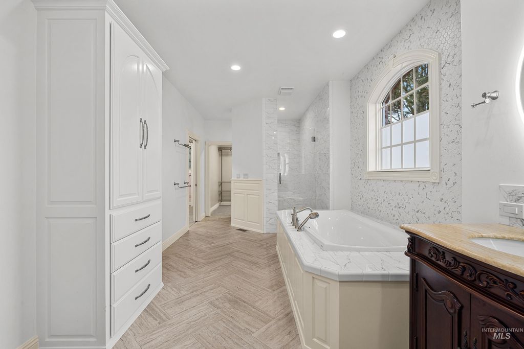 3900 N Saddleman Place, Eagle, ID 83616 photo 24