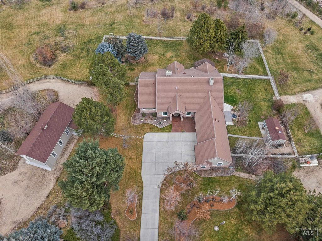 3900 N Saddleman Place, Eagle, ID 83616 photo 48