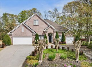 3290 Winthrop NE Circle, Marietta, GA 30067