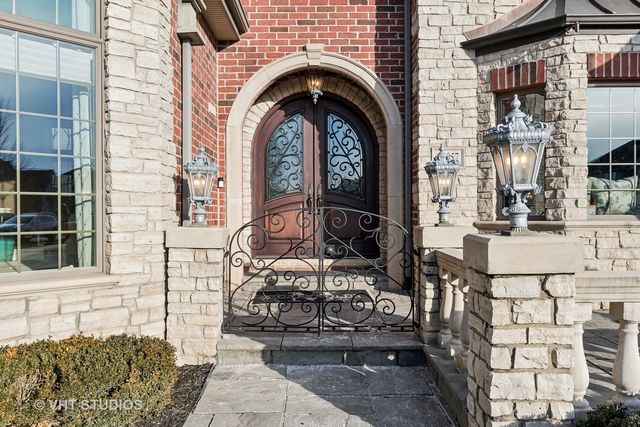 22957 Devonshire Lane, Frankfort, IL 60423