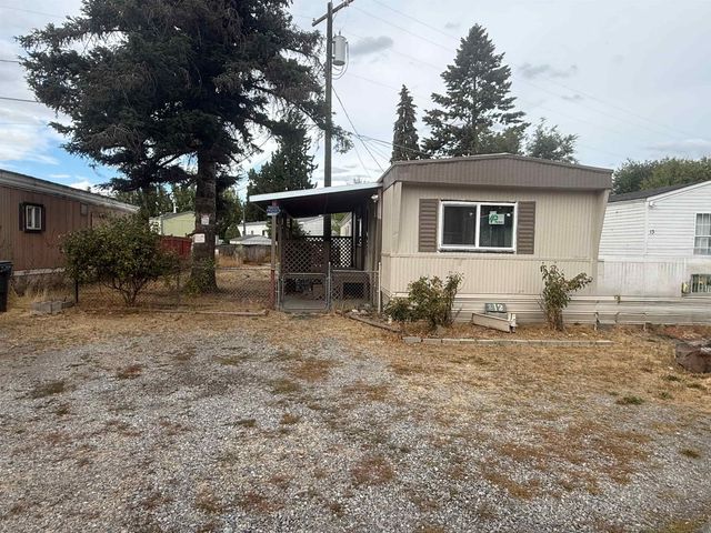 5820 E 4th Ave, Spokane Valley, WA 99212 property photo
