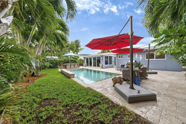 4801 NE 4th Avenue, Oakland Park, FL 33334