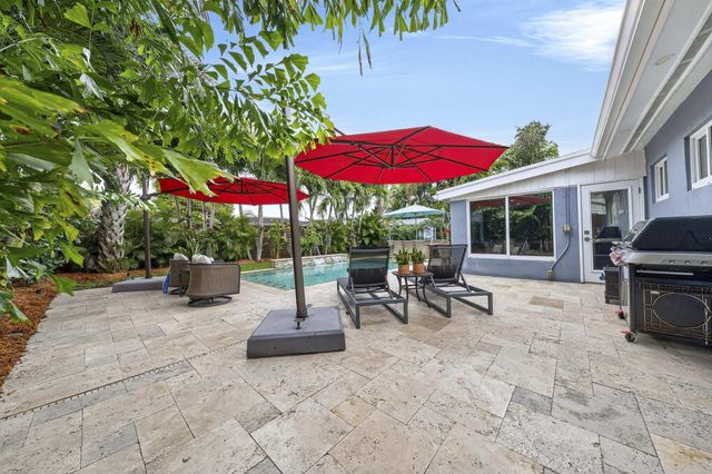 4801 NE 4th Avenue, Oakland Park, FL 33334