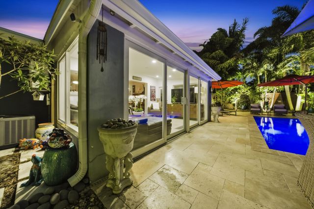 4801 NE 4th Avenue, Oakland Park, FL 33334