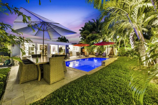 4801 NE 4th Avenue, Oakland Park, FL 33334