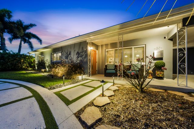 4801 NE 4th Avenue, Oakland Park, FL 33334