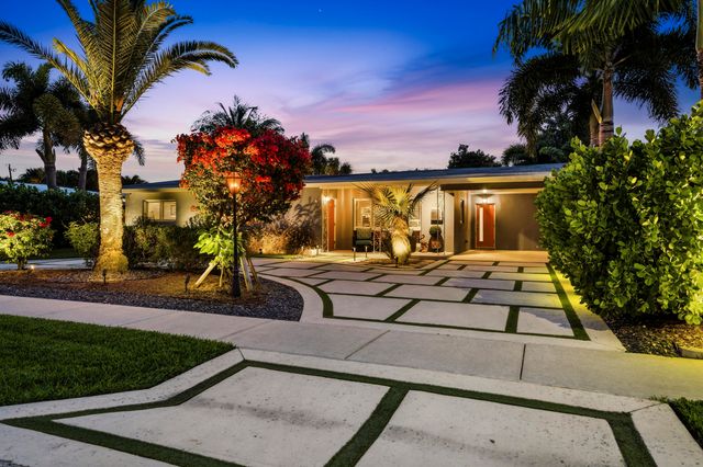 4801 NE 4th Avenue, Oakland Park, FL 33334