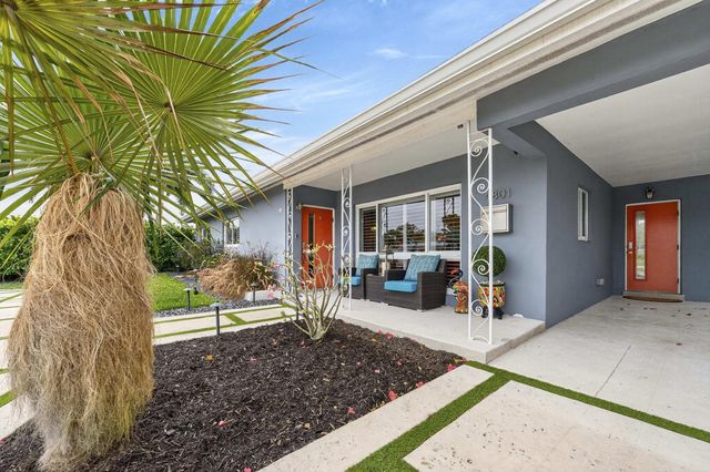 4801 NE 4th Avenue, Oakland Park, FL 33334