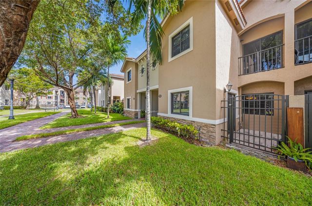 22501 SW 88th Pl 5-25, Cutler Bay, FL 33190