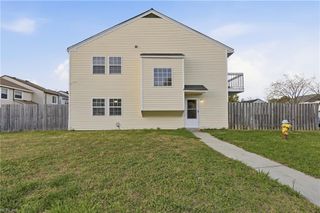 3670 Ship Chandlers WHRF, Virginia Beach, VA 23453