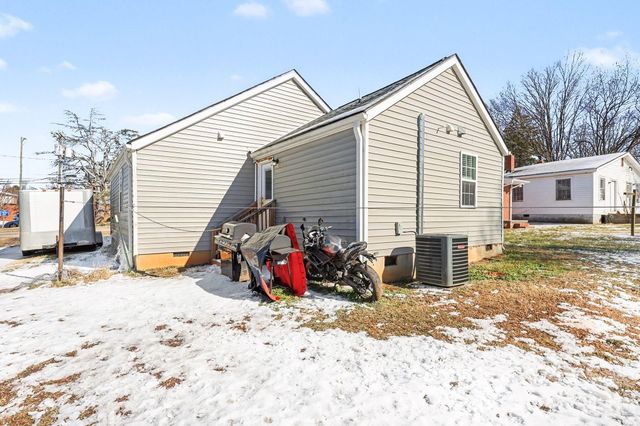 1329 W Bank Street, Salisbury, NC 28144