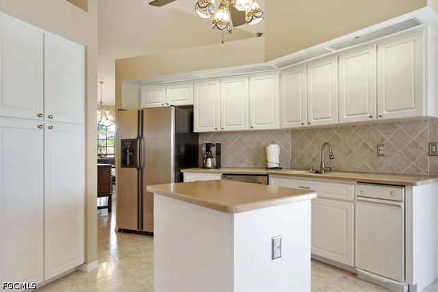 4009 SW 25th CT, Cape Coral, FL 33914