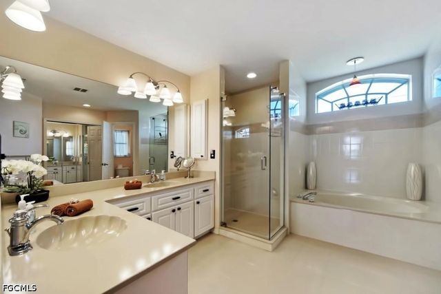4009 SW 25th CT, Cape Coral, FL 33914
