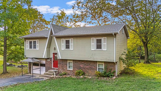 1029 South Aid Ave, West Plains, MO 65775