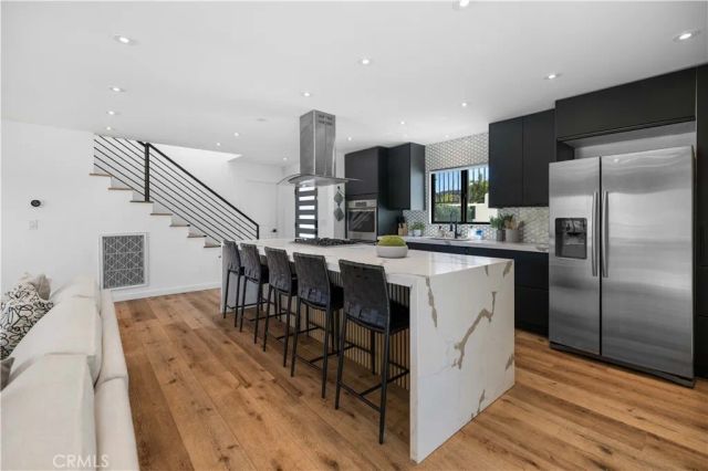 4300 Camello Road, Woodland Hills, CA 91364
