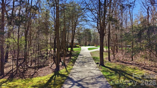 208 Falcon Drive, Concord, NC 28025