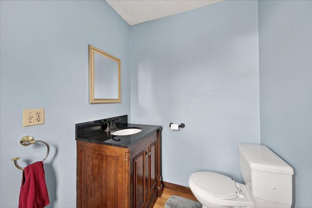 26498 371st Avenue, Henderson, MN 56044