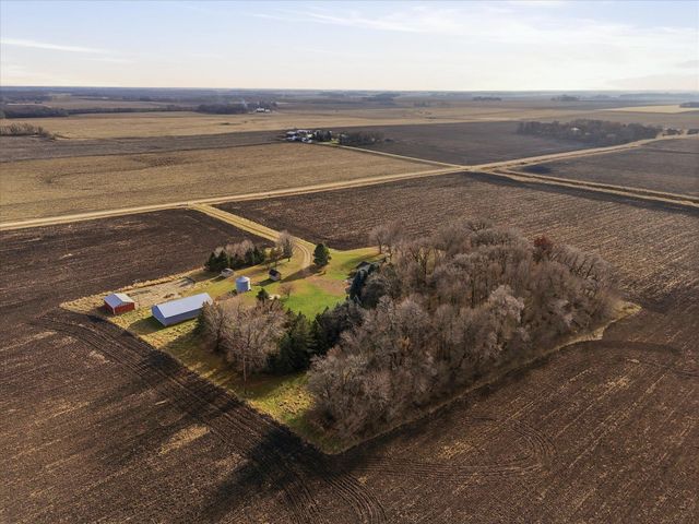 26498 371st Avenue, Henderson, MN 56044