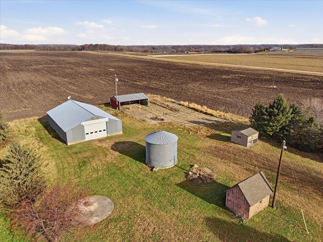 26498 371st Avenue, Henderson, MN 56044