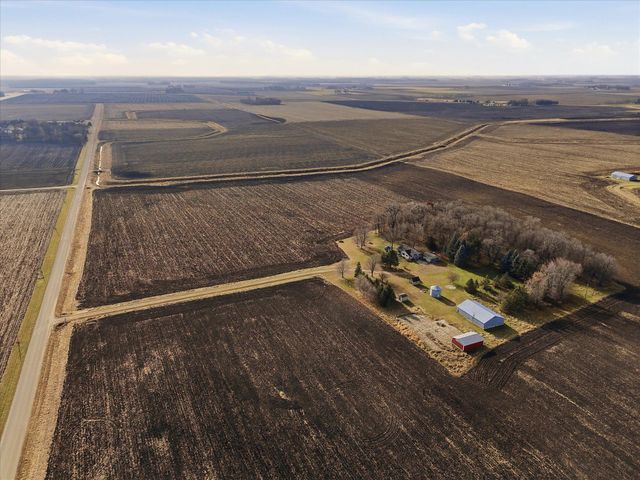 26498 371st Avenue, Henderson, MN 56044