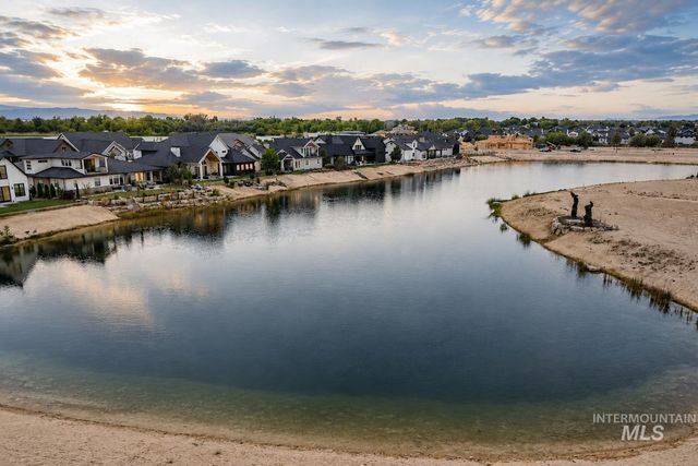 21510 Salmon Falls Lane, Star, ID 83669