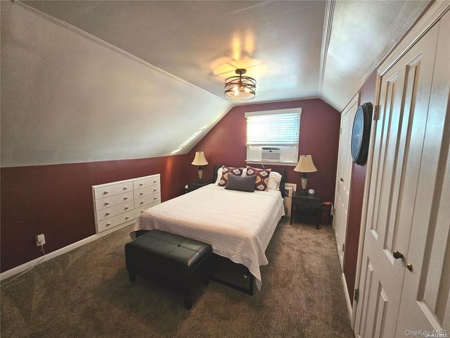 207 Jefferson Avenue House, Island Park, NY 11558