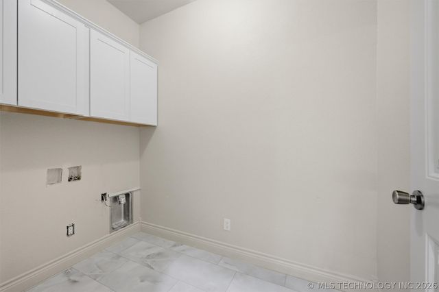 601 Thousand Oaks, Cartwright, OK 74731
