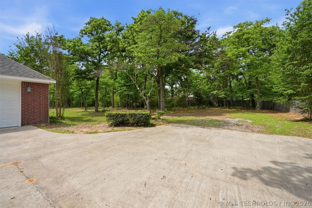 601 Thousand Oaks, Cartwright, OK 74731