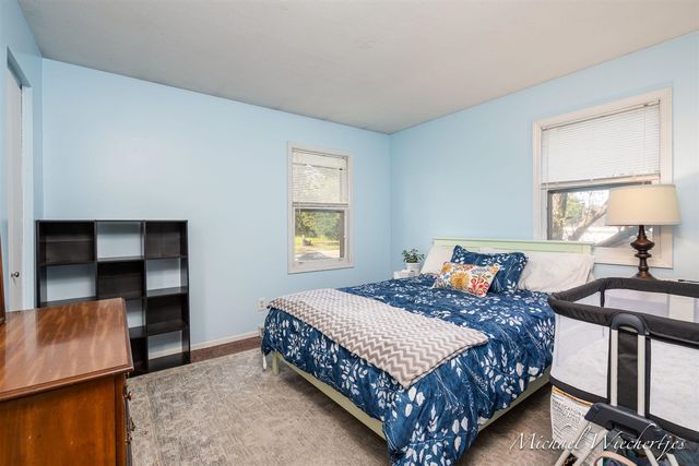 2665 Burton Street, Grand Rapids, MI 49546