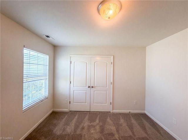 518 Macgregor Drive, Burlington, NC 27217