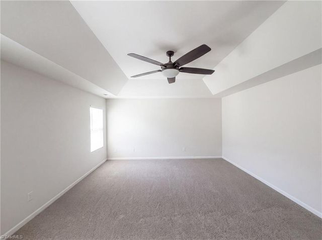 518 Macgregor Drive, Burlington, NC 27217