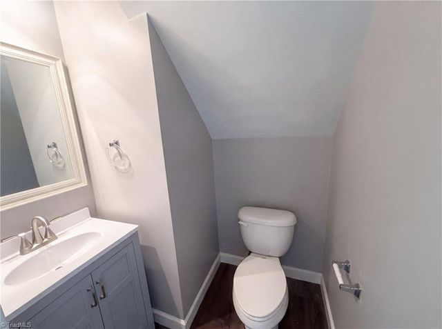 518 Macgregor Drive, Burlington, NC 27217