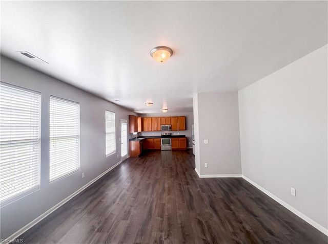 518 Macgregor Drive, Burlington, NC 27217