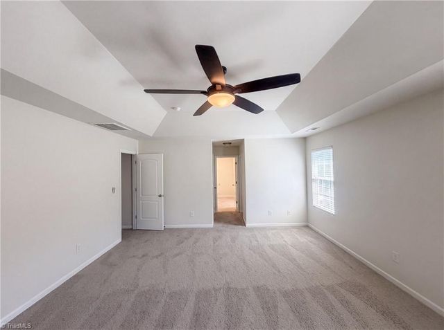 518 Macgregor Drive, Burlington, NC 27217